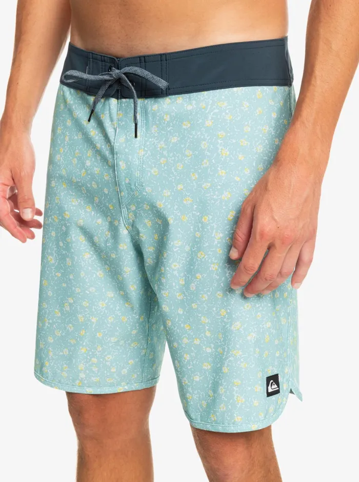 Men Quiksilver Boardshorts Surfsilk Scallop 19034 Boardshorts Sky Blue Men Quiksilver Boardshorts Surfsilk Scallop 19034 Boardshorts Sky Blue