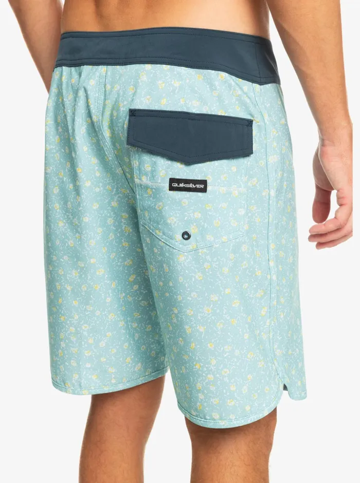 Men Quiksilver Boardshorts Surfsilk Scallop 19034 Boardshorts Sky Blue Men Quiksilver Boardshorts Surfsilk Scallop 19034 Boardshorts Sky Blue