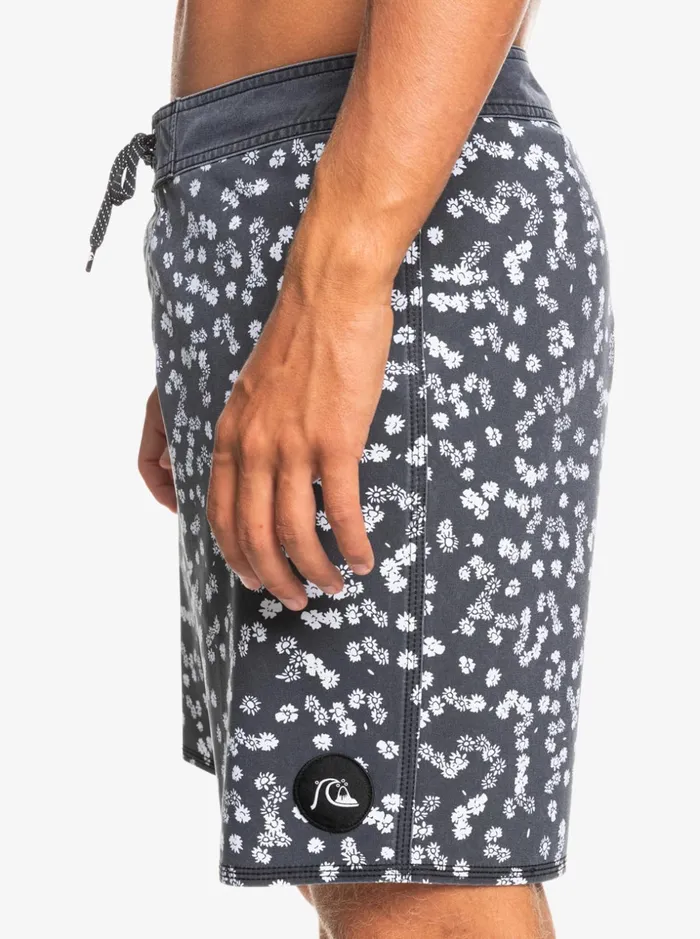 Men Quiksilver Boardshorts SurfSilk Washed 18034 Boardshorts Black Men Quiksilver Boardshorts SurfSilk Washed 18034 Boardshorts Black