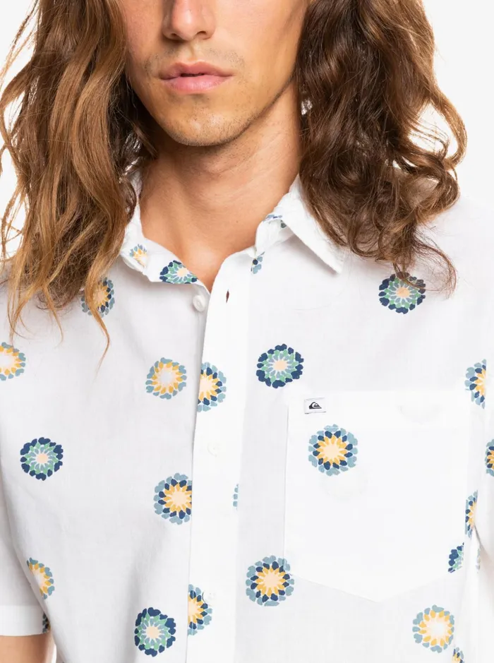 Men Quiksilver Shirts and Polos Cosmos Short Sleeve Shirt Snow White Cosmos Men Quiksilver Shirts and Polos Cosmos Short Sleeve Shirt Snow White Cosmos