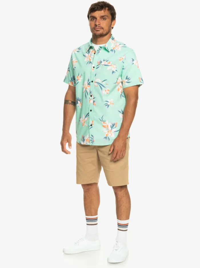 Men Quiksilver Shirts and Polos Holidazed Short Sleeve Shirt Beach Glass Holidazed Men Quiksilver Shirts and Polos Holidazed Short Sleeve Shirt Beach Glass Holidazed