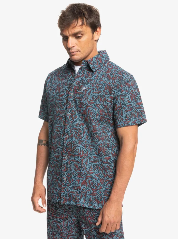 Men Quiksilver Shirts and Polos Saturn Short Sleeve Shirt Provencial Saturn Men Quiksilver Shirts and Polos Saturn Short Sleeve Shirt Provencial Saturn