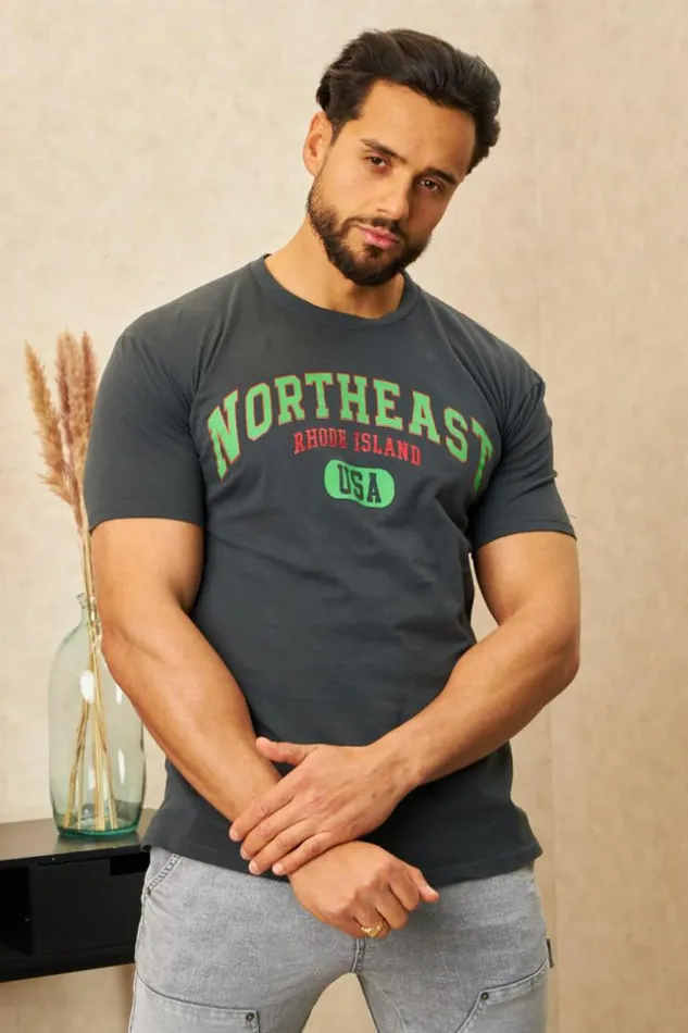 Men TShirt Gris Fonc 034Northeast Rhode Island Usa 034 Grey Brentiny Paris TShirts Men TShirt Gris Fonc 034Northeast Rhode Island Usa 034 Grey Brentiny Paris TShirts