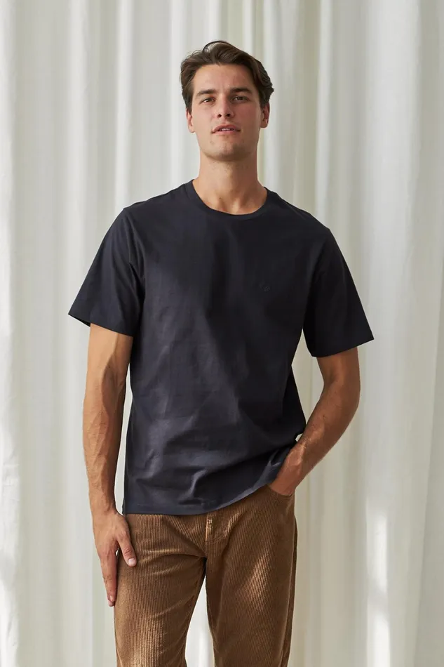 Men The Organic Cotton Tee 8211 Dark Navy TWOTHIRDS TShirts