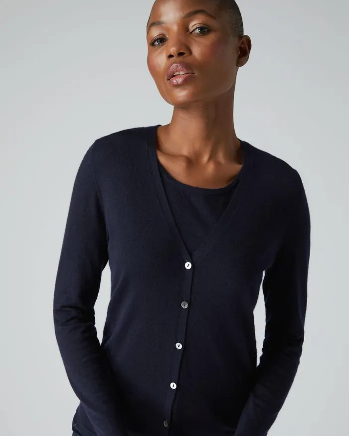 NPeal Cardigans Women Mia Superfine Cashmere V Neck Cardigan Navy Blue