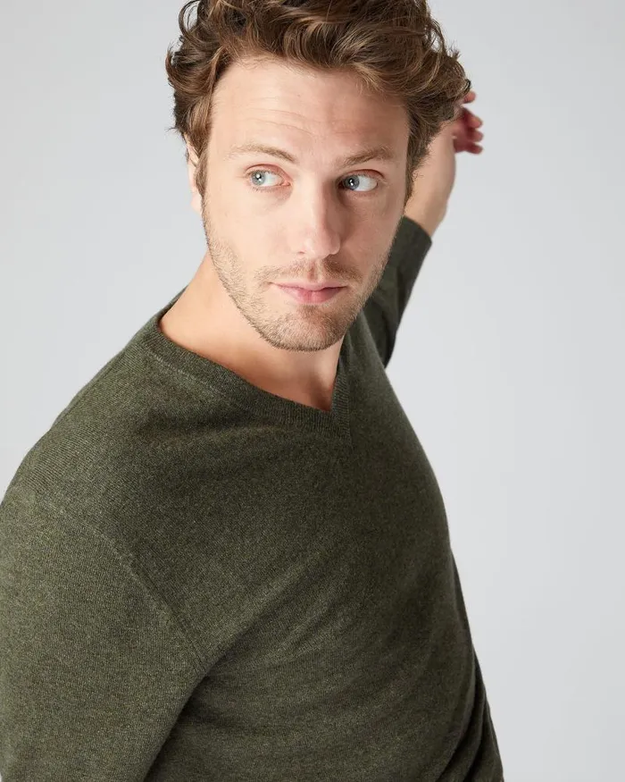NPeal Jumpers Men Burlington V Neck Cashmere Jumper Moss Green