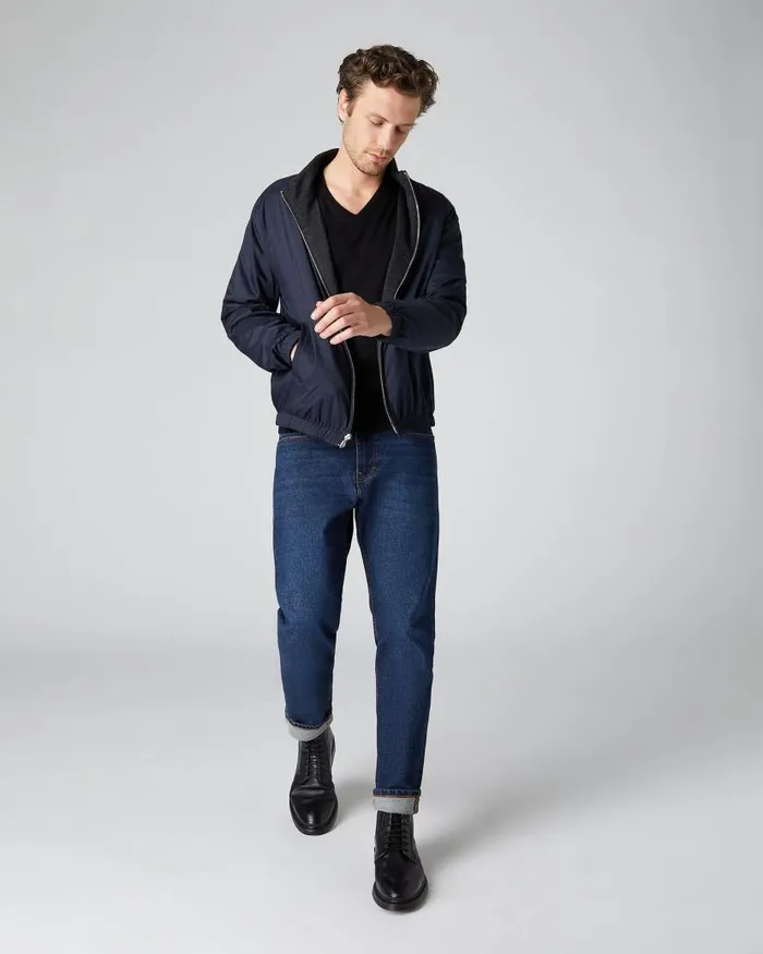NPeal Jumpers Men Conduit Fine Gauge Cashmere V Neck Jumper Black