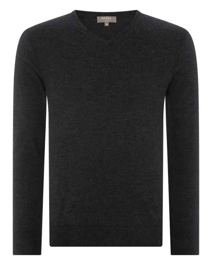 NPeal Jumpers Men Conduit Fine Gauge Cashmere V Neck Jumper Dark Charcoal Grey