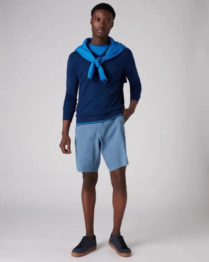 NPeal Jumpers Men Conduit Fine Gauge Cashmere V Neck Jumper French Blue