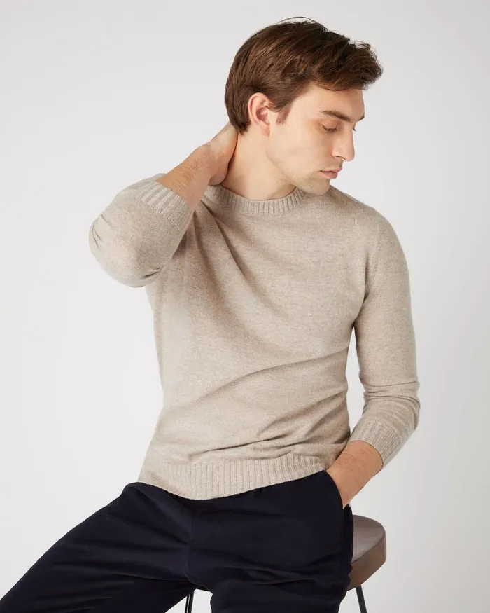 NPeal Jumpers Men Shoreditch Round Neck Cashmere Jumper Oatmeal Brown
