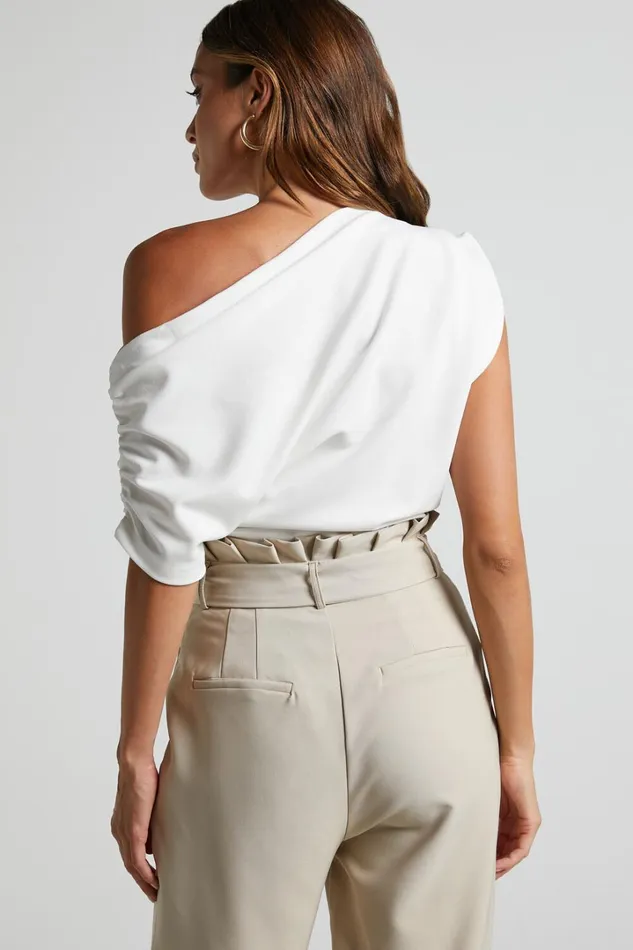 Nalfie Top 8211 Asymmetrical Top In White Women Showpo Tops