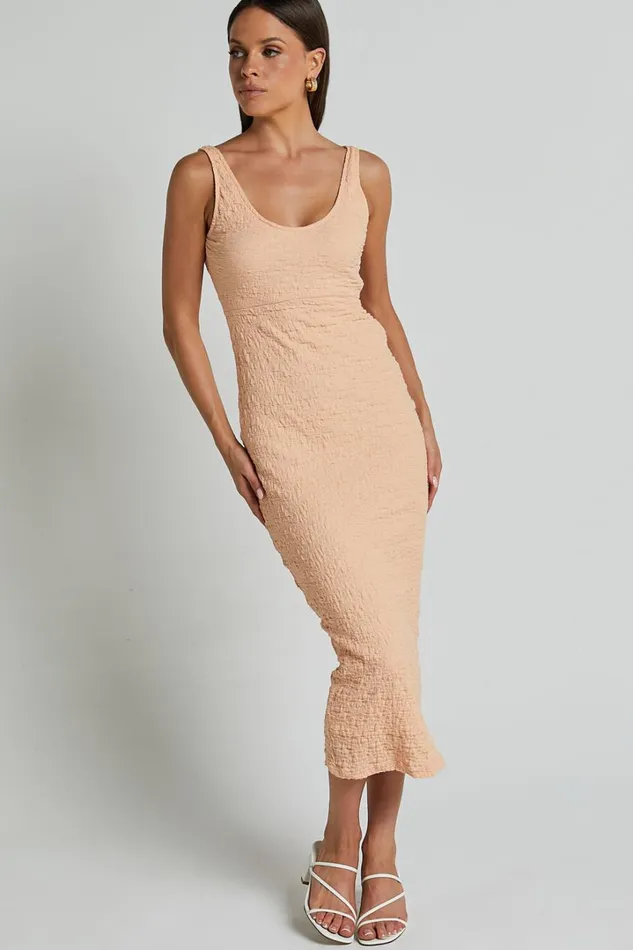 Novida Midi Dress 8211 Textured Bodycon Dress In Sherbet Women Showpo Dresses