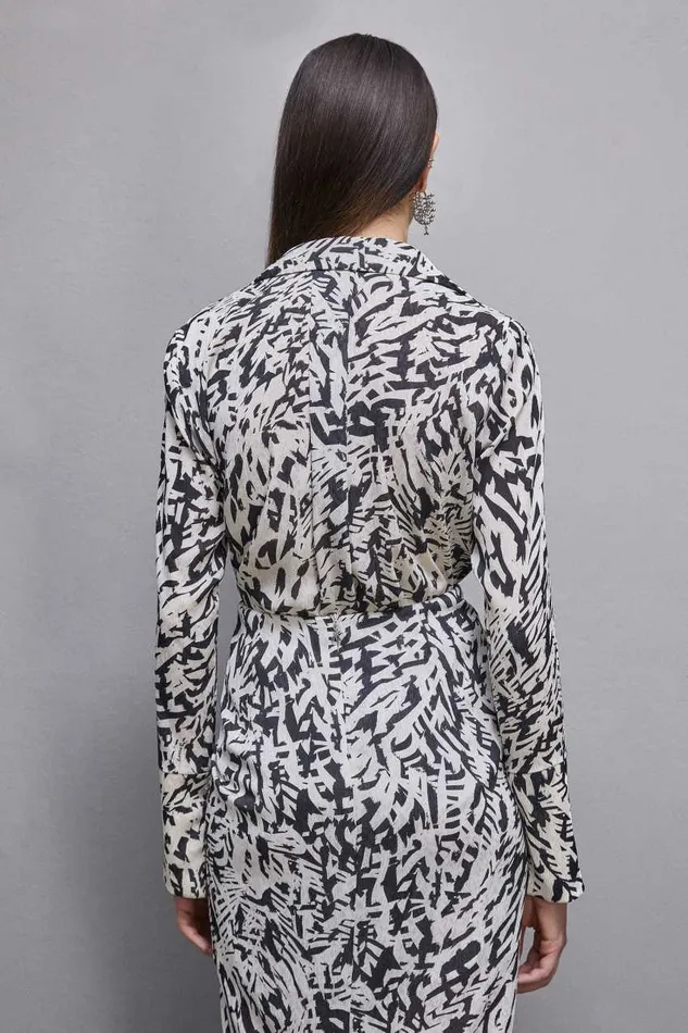 Patrizia Pepe Long Sleeved Shirt In Georgette Black Biz Galm Blackwhite Apparel Shirts