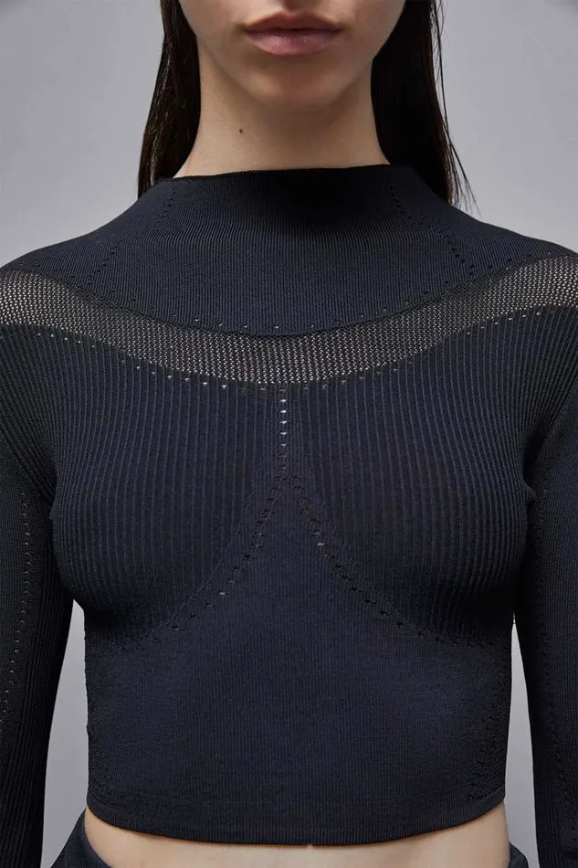 Patrizia Pepe Longsleeved Viscose Blend Sweater Black Nero Apparel Sweaters
