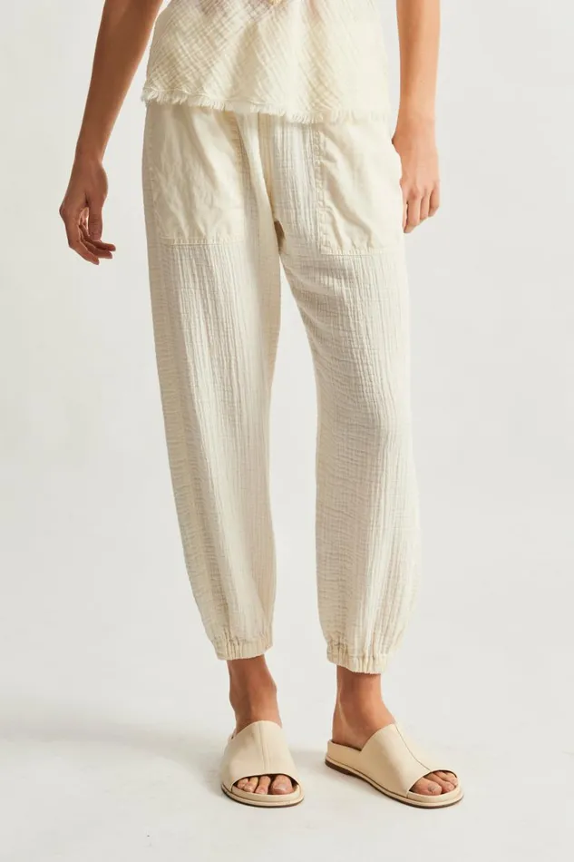 Raquel Allegra Gauze Dirty White Cameroon Pant Women Bottoms