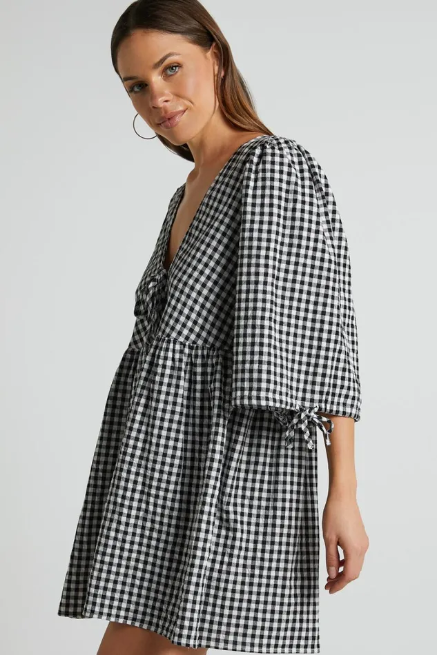 Rosita Mini Dress 8211 Tie Front Puff Sleeve Dress In Black And White Check Women Showpo Maternity Clothes