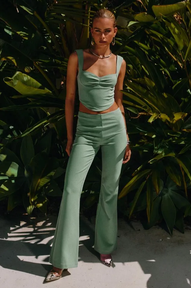 Runaway The Label Crops ELOISA TOP Sage 8211 Women Runaway The Label Crops ELOISA TOP Sage 8211 Women