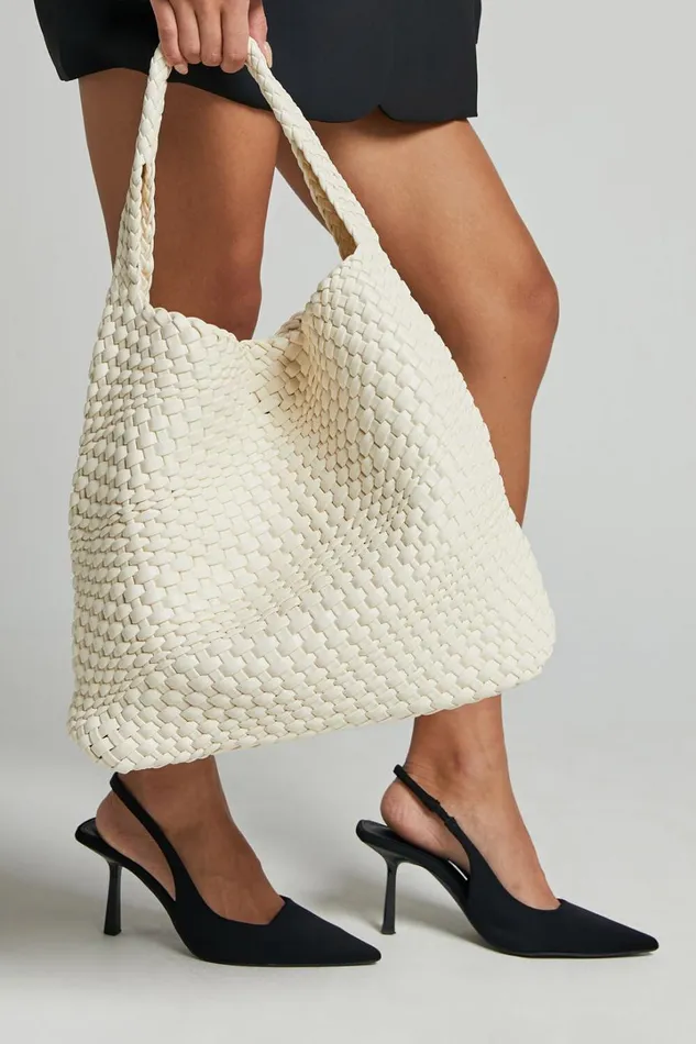 Seoul Bag 8211 Quilted Tote Bag In Cream Women Showpo Bags