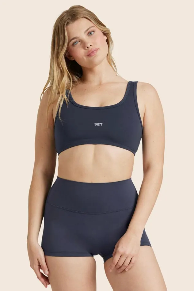 SET ACTIVE Bras Tops AIRLUXE BREATHE SCOOP BRA 8211 SPADES 8211 Women