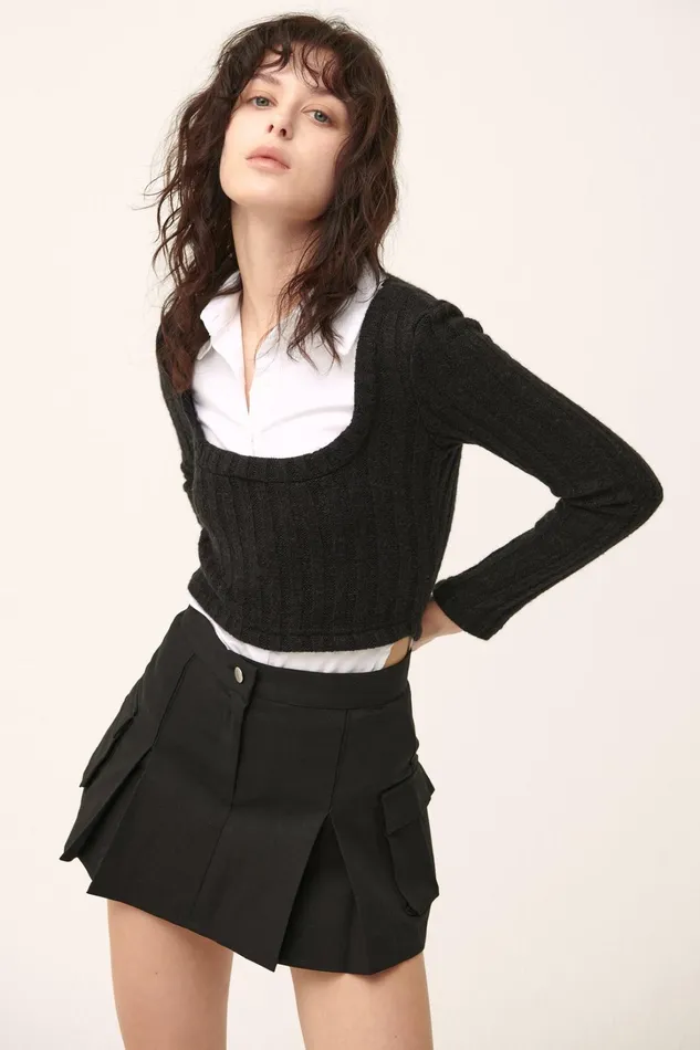 Storets Amelia Shirt Inset Crop Top Women Crop Tops Storets Amelia Shirt Inset Crop Top Women Crop Tops