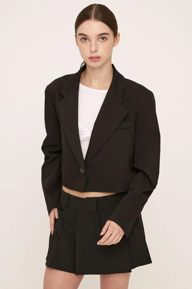 Storets Brooklyn Cropped Blazer Women Blazer Storets Brooklyn Cropped Blazer Women Blazer
