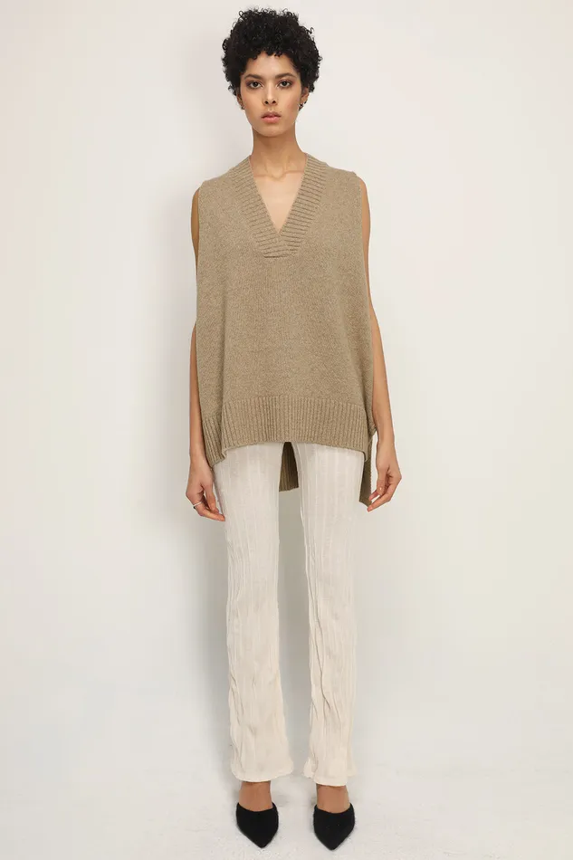 Storets Lyla Oversized Knit Vest Women Sweaters and Knitwears
