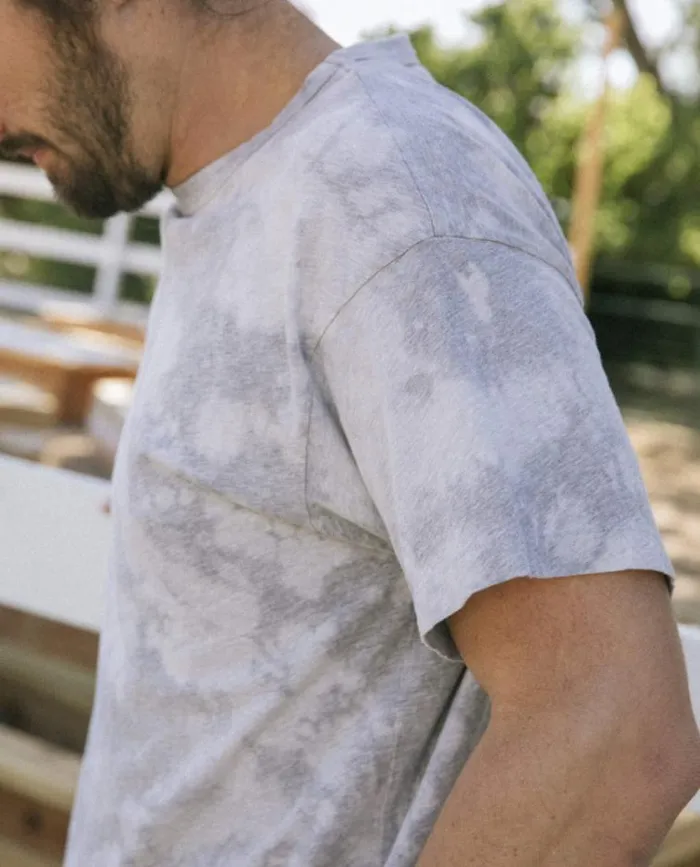 Tshirts Men039s The Great The Men039s Boxy Crew Bleached Out Heather Grey