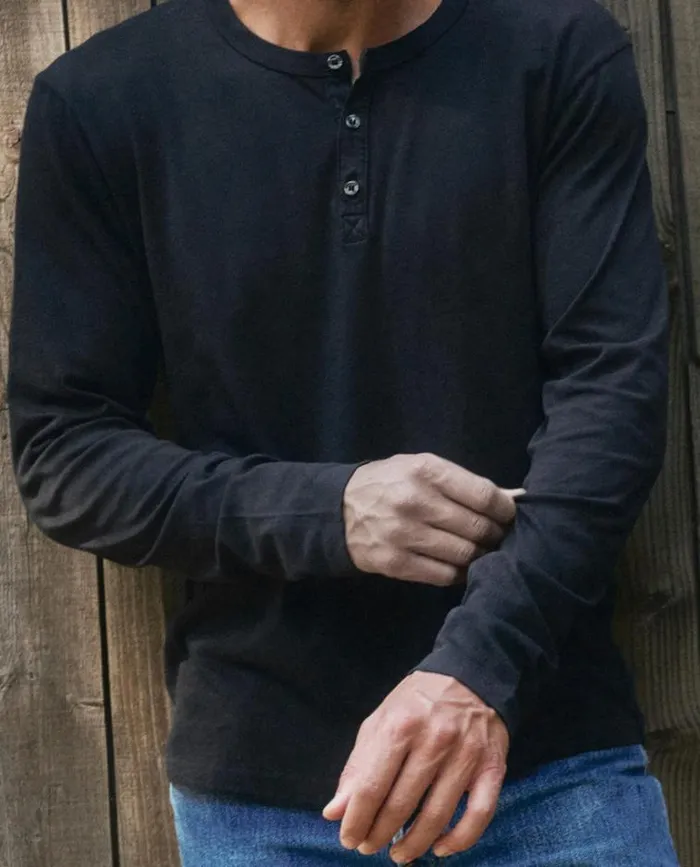Tshirts Men039s The Great The Men039s Slim Henley Almost Black