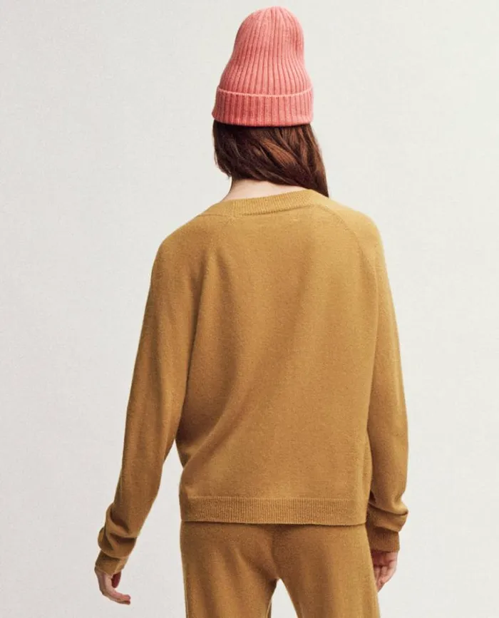 Tops Women039s The Great The Varsity Cardigan Marigold