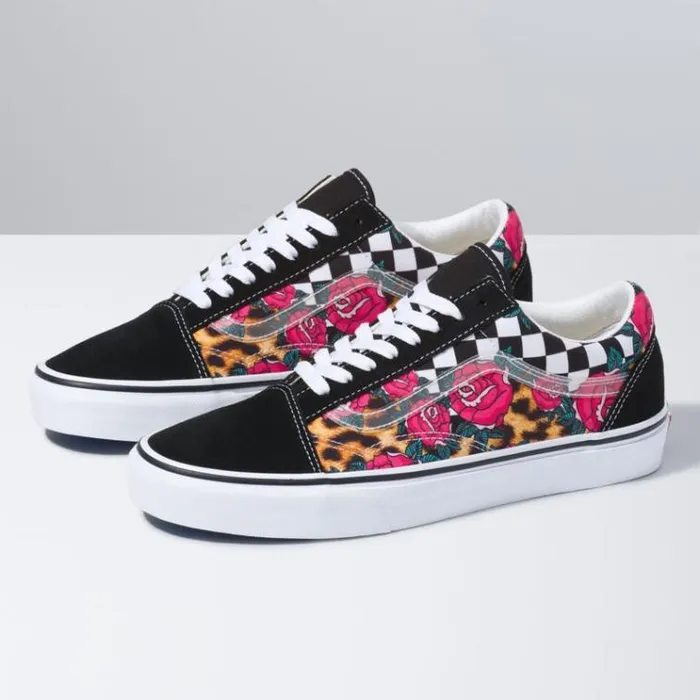 Vans RoseAnimal Check Old Skool True WhiteMulti MensWomens Classics Shoes