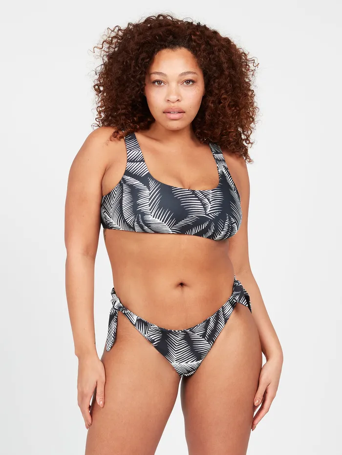 Volcom EcoTrue Swim Stay Or Leaf Tie Side Hipster Plus Size Bikini Bottom 8211 Black Black 8211 Womens