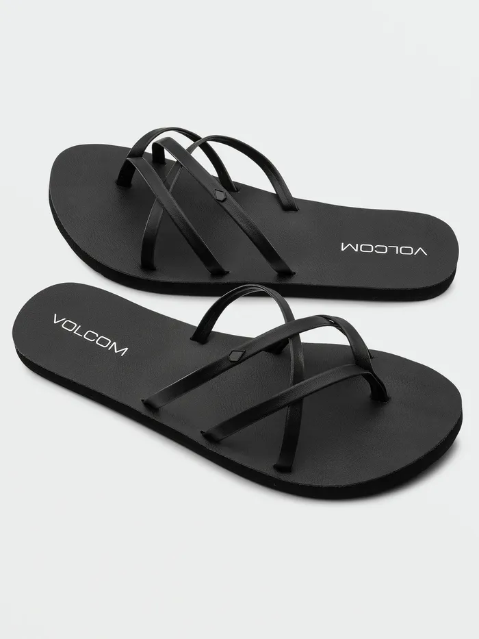 Volcom Sandals New School II Sandal 8211 Black Out Black Out 8211 Womens