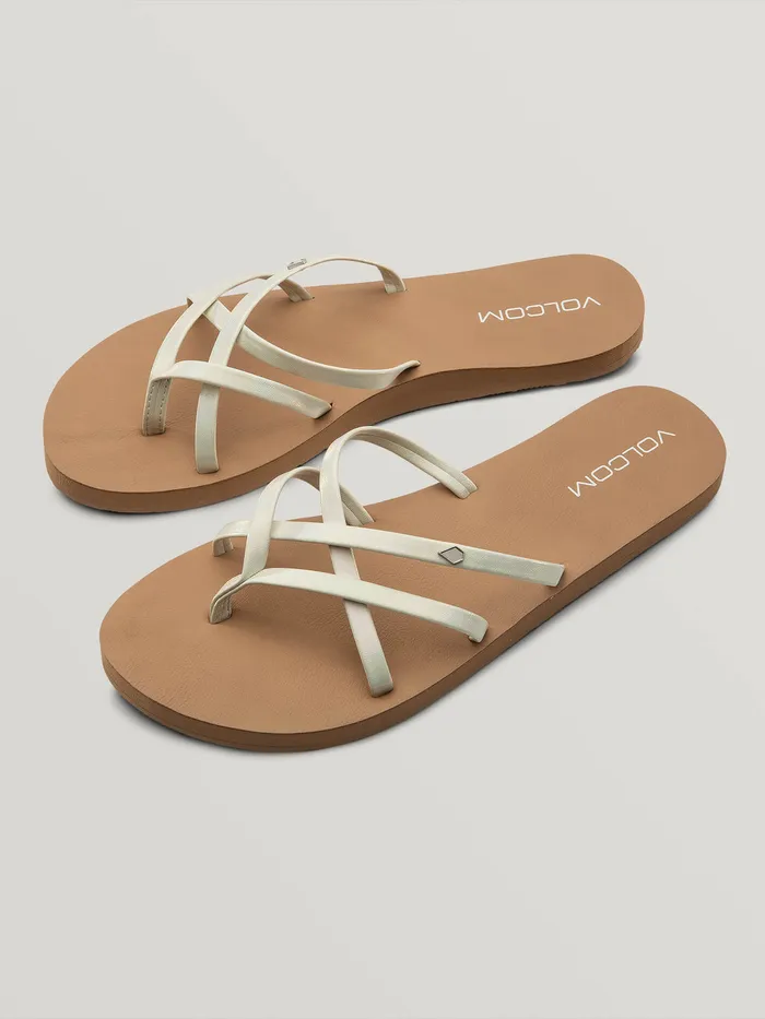 Volcom Sandals New School II Sandal 8211 Glow Glow 8211 Womens