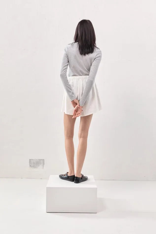 VRG GRL Jardin Linen Mini Skort White Women Skirts
