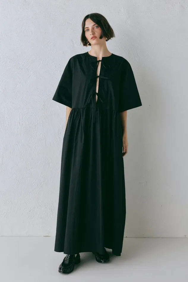 VRG GRL Naomi Smock Maxi Dress Black Women MidiMaxi Dresses