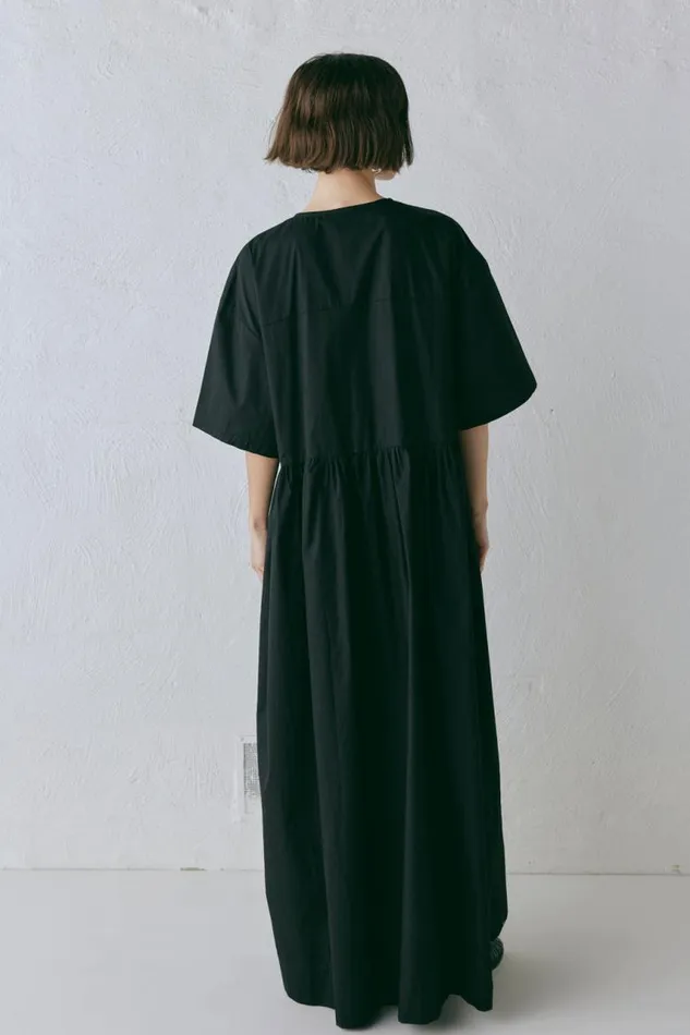 VRG GRL Naomi Smock Maxi Dress Black Women MidiMaxi Dresses