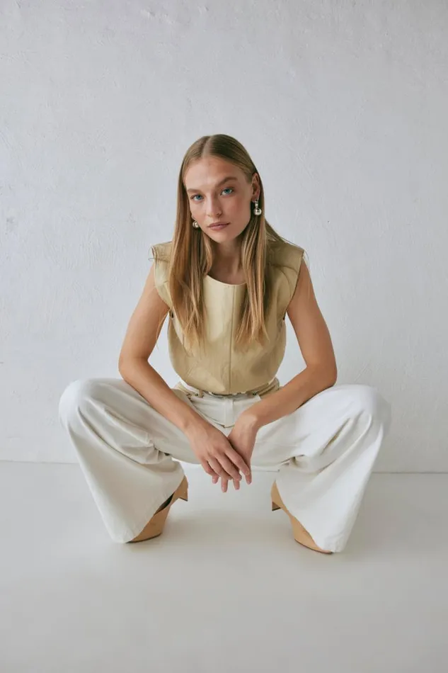 VRG GRL Sutton Denim Jeans White Women Pants