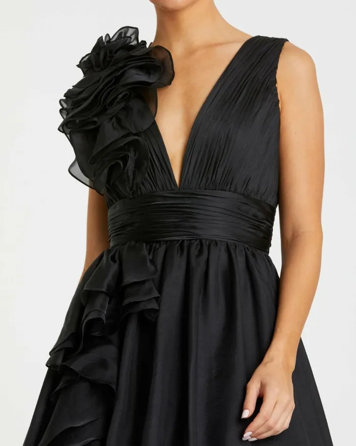 Women Best Sellers Mac Duggal Ruffle Detailed Evening Dress Black