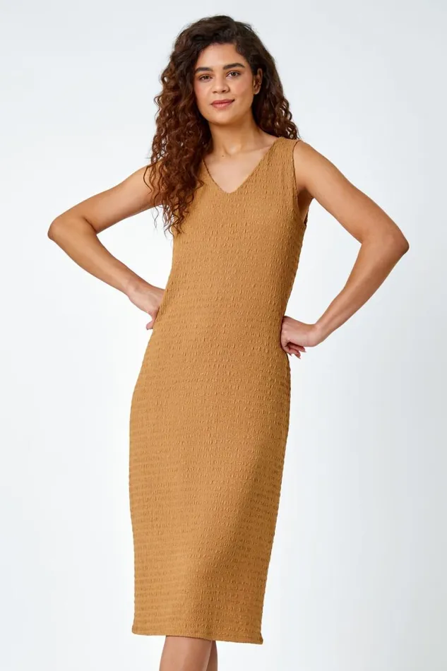 Women Biscuit Sleeveless Textured Midi Stretch Dress Roman Dresses