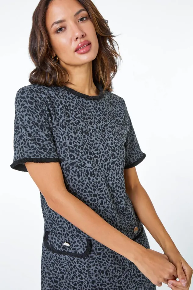 Women Black Animal Print Pocket Shift Dress Roman Dresses