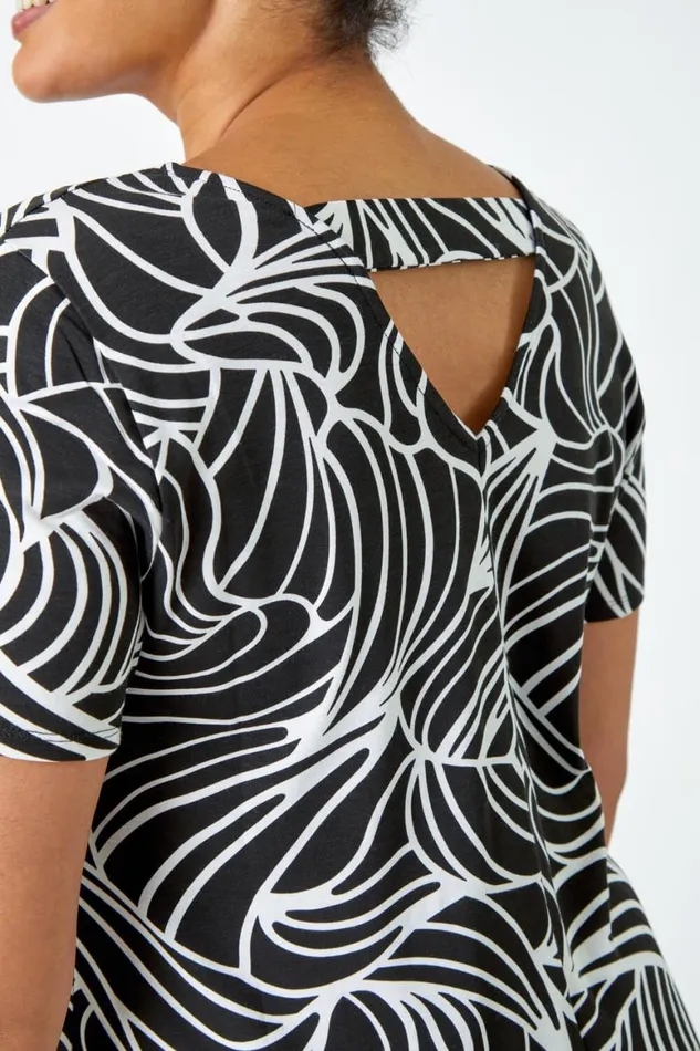 Women Black Curve Swirl Print Stretch Top Roman Tops