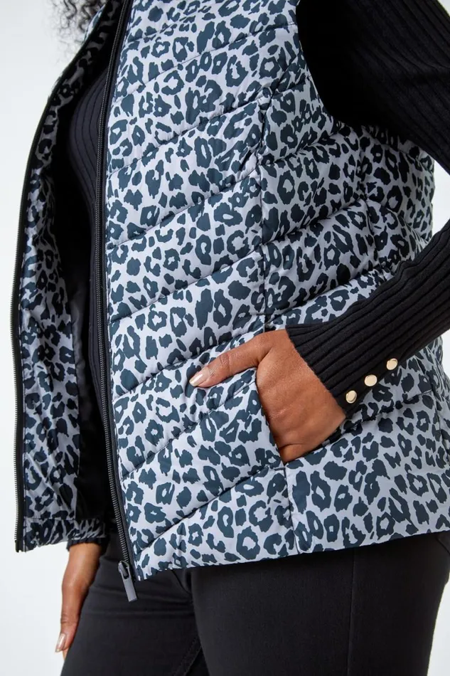 Women Black Petite Animal Print Quilted Gilet Roman Coats