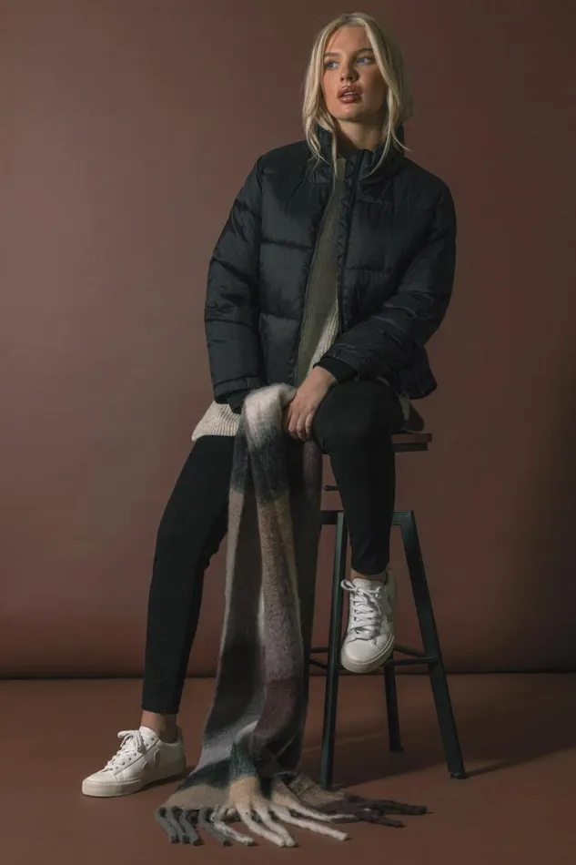 Women Black Petite Padded Puffer Coat Roman Coats