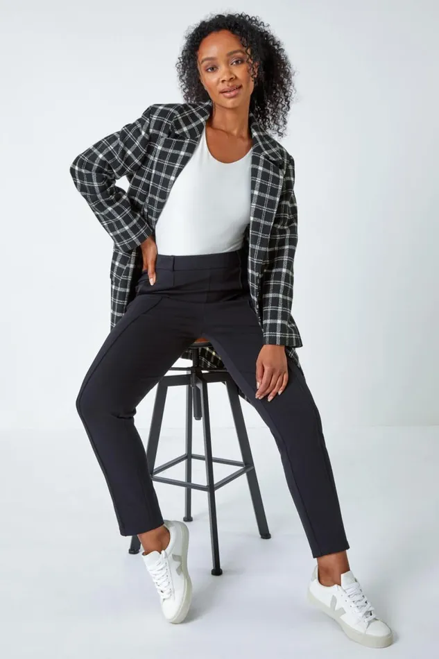 Women Black Petite Slim Fit Stretch Trousers Roman Trousers