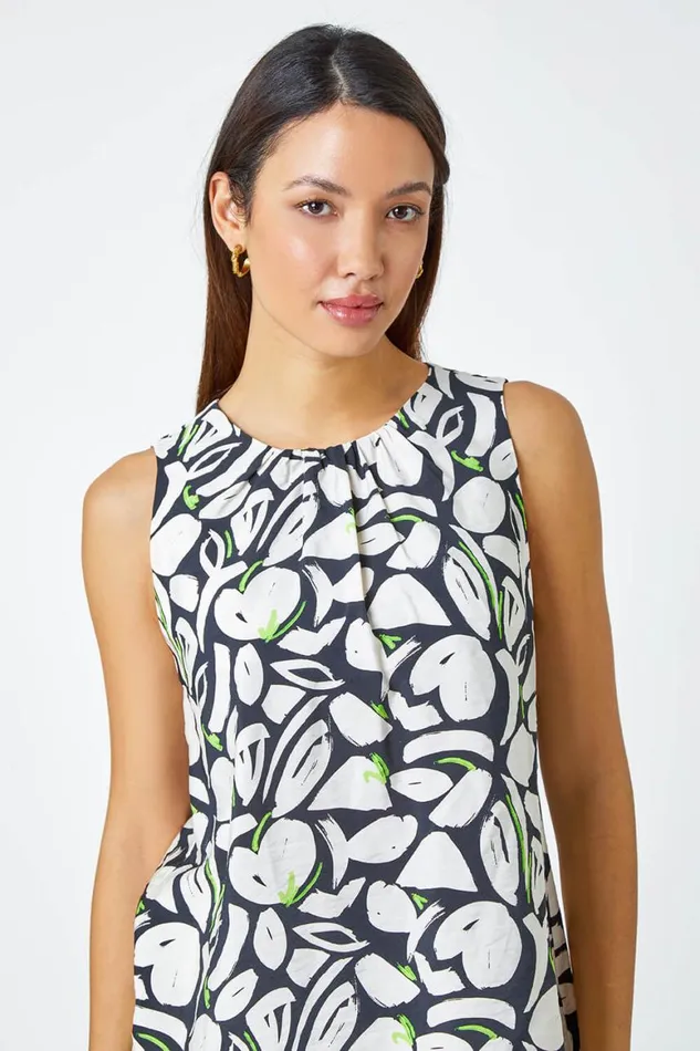 Women Black Sleeveless Abstract Print Pleated Top Roman Tops