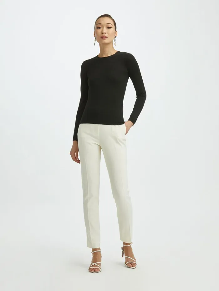 Women Blouses and Knits Oscar De La Renta Cashmere Silk Crewneck Pullover Black Women Blouses and Knits Oscar De La Renta Cashmere Silk Crewneck Pullover Black