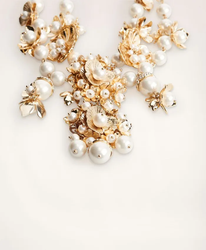 Women Botanical Motif Statement Necklace White Brooks Brothers Jewelry
