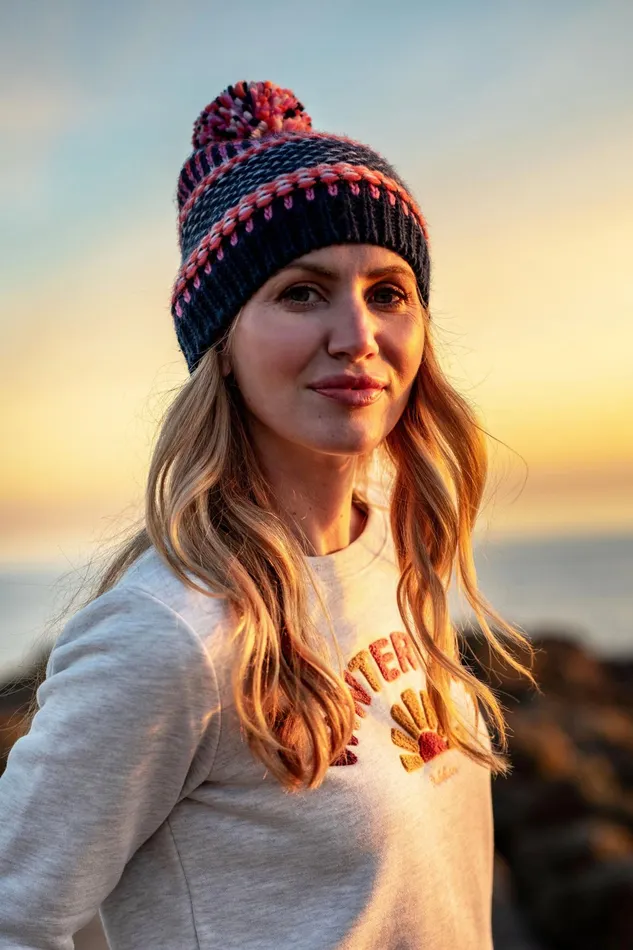 Women Brakeburn Hats And Gloves Textured Stripe Knitted Hat