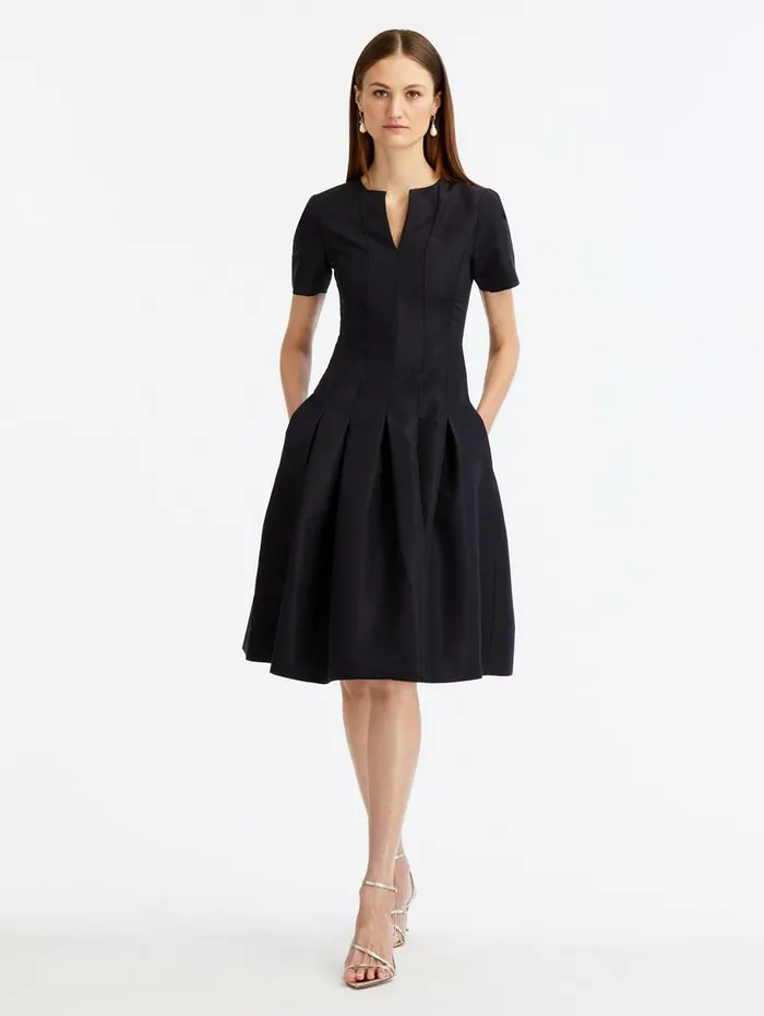 Women Dresses Oscar De La Renta Split Neck Flare Dress Dark Navy