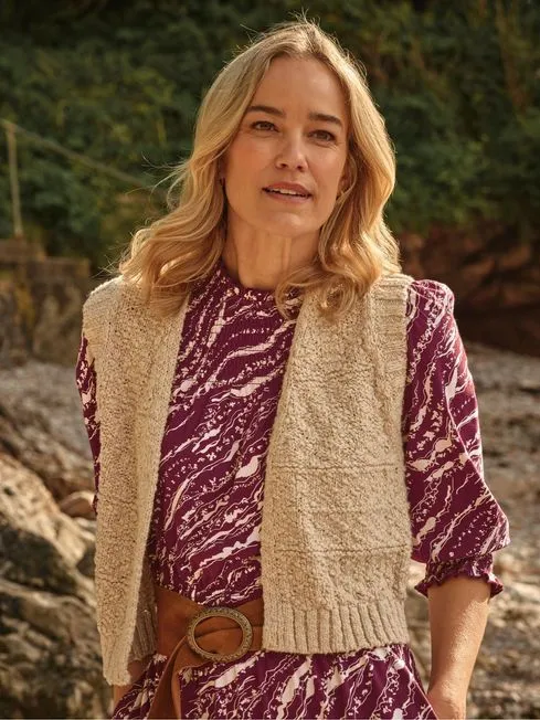 Women Fatface Knitwear Talia Natural Pattern Waistcoat